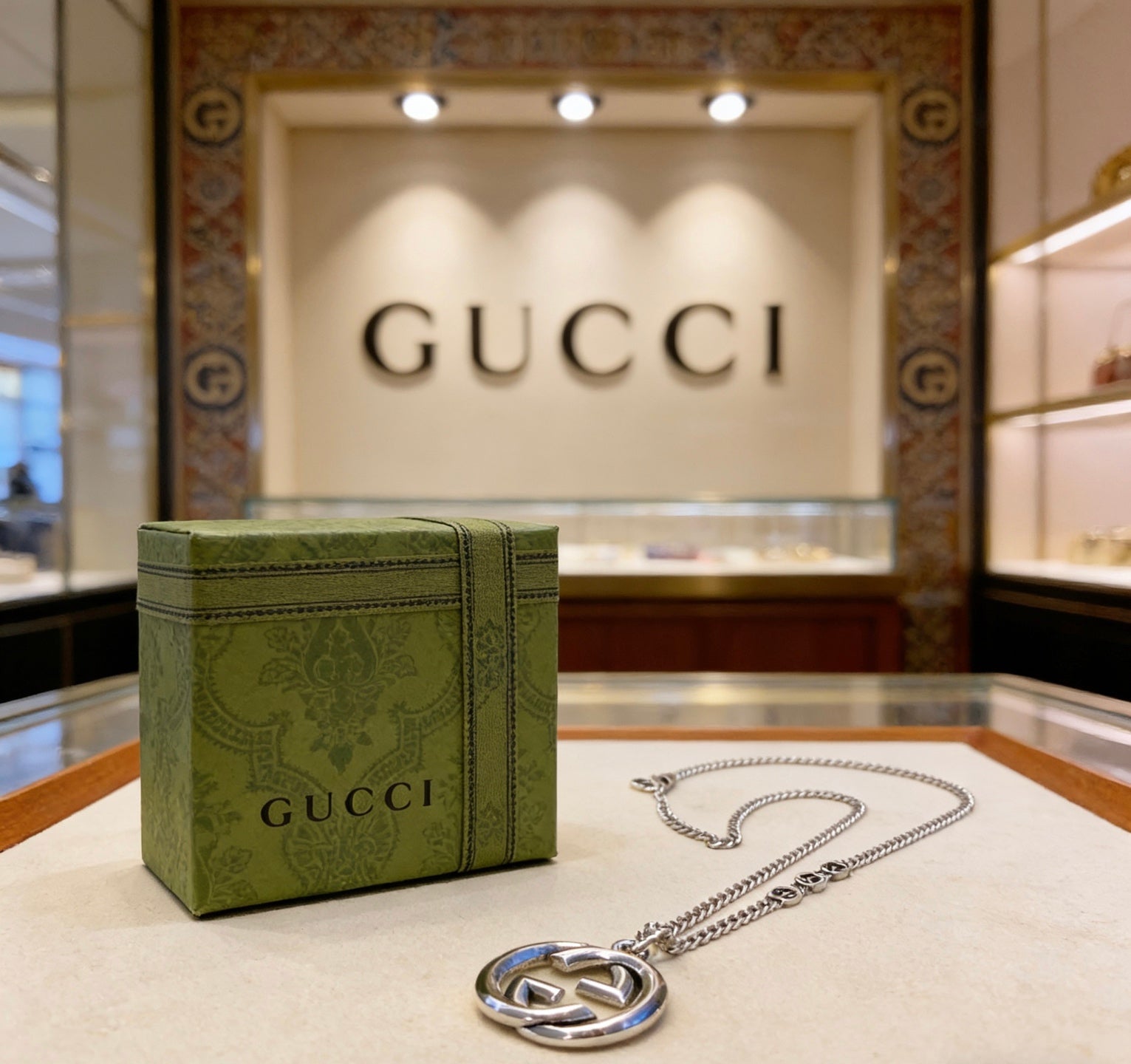 Gucci Vintage Double G Necklace