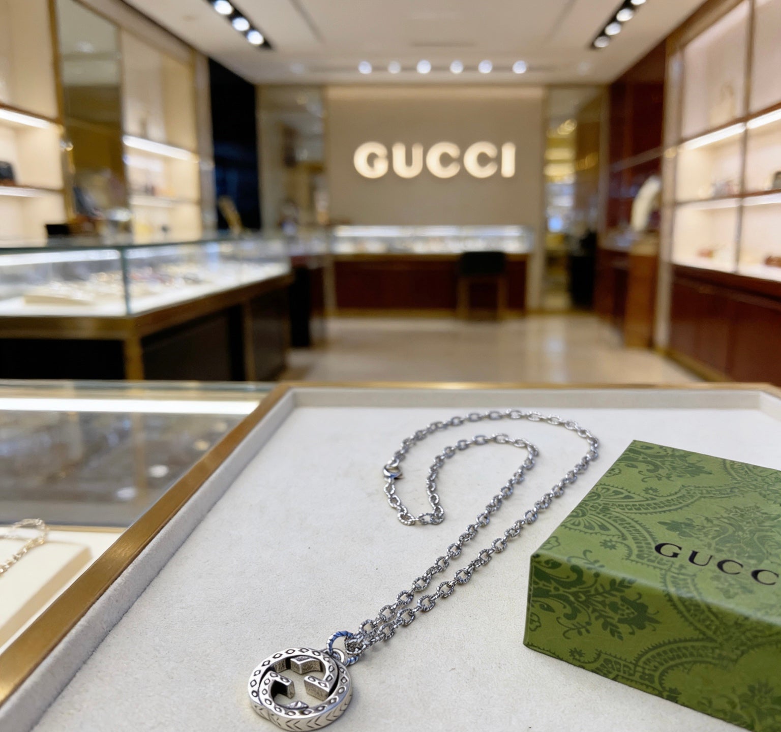 Gucci Vintage Double G Necklace