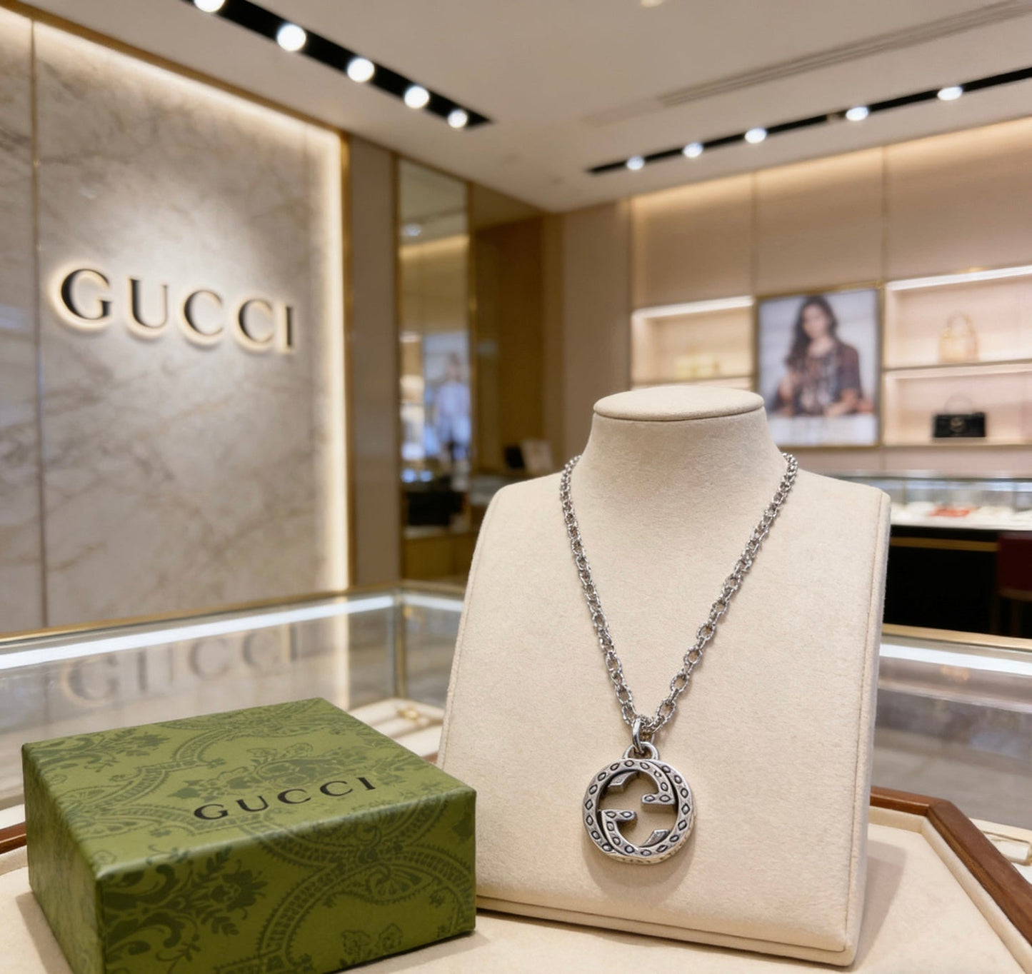 Gucci Vintage Double G Necklace