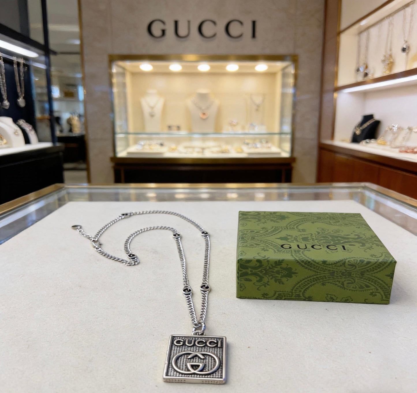 Gucci Vintage Double G Necklace