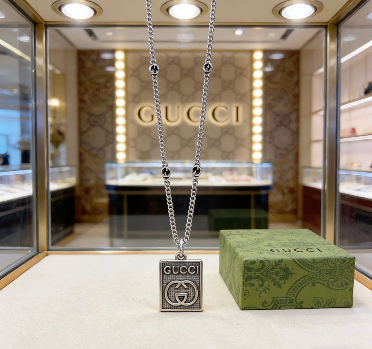 Gucci Vintage Double G Necklace