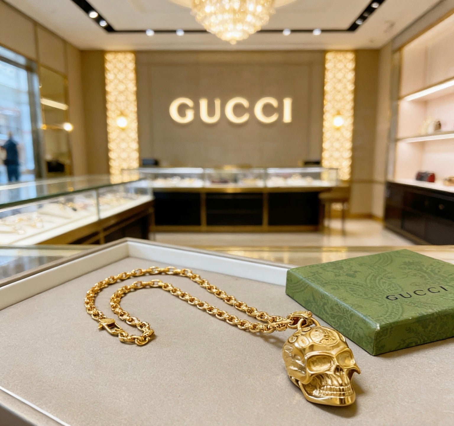 Gucci Vintage Double G Necklace