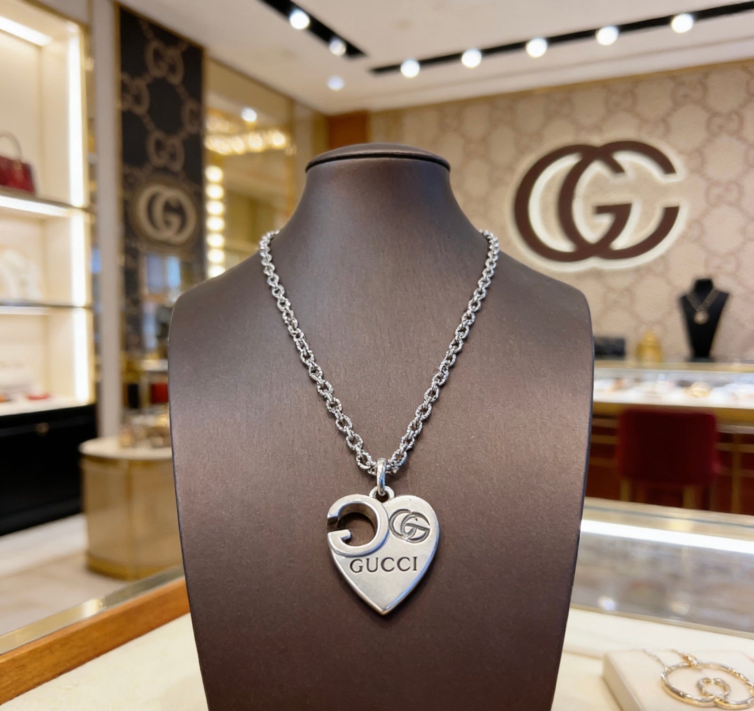 Gucci Vintage Double G Necklace