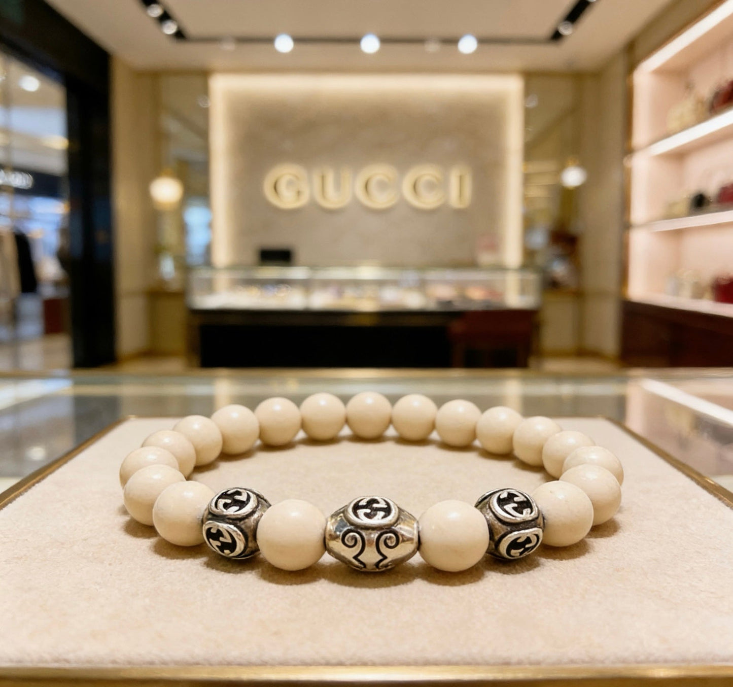 Gucci Vintage Double G Bracelet