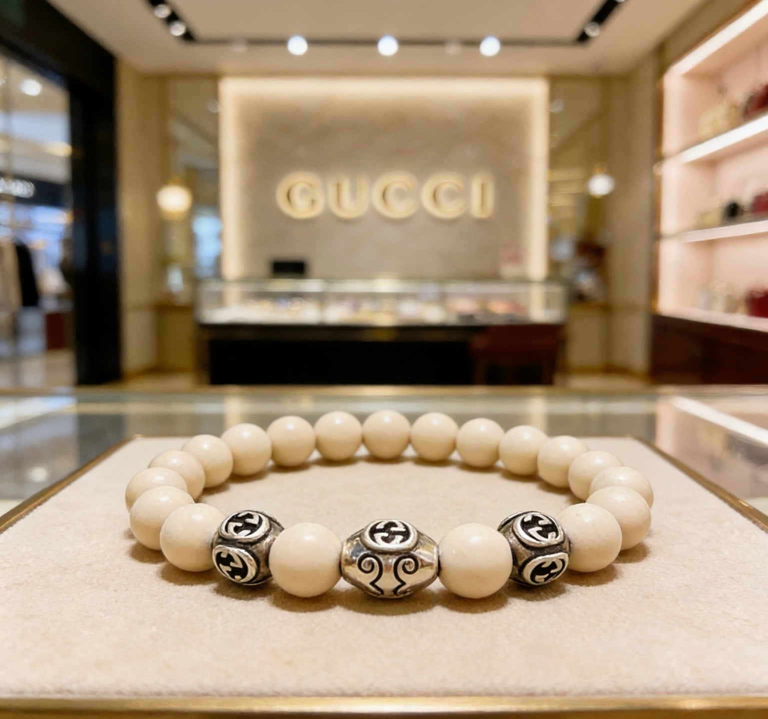 Gucci Vintage Double G Bracelet
