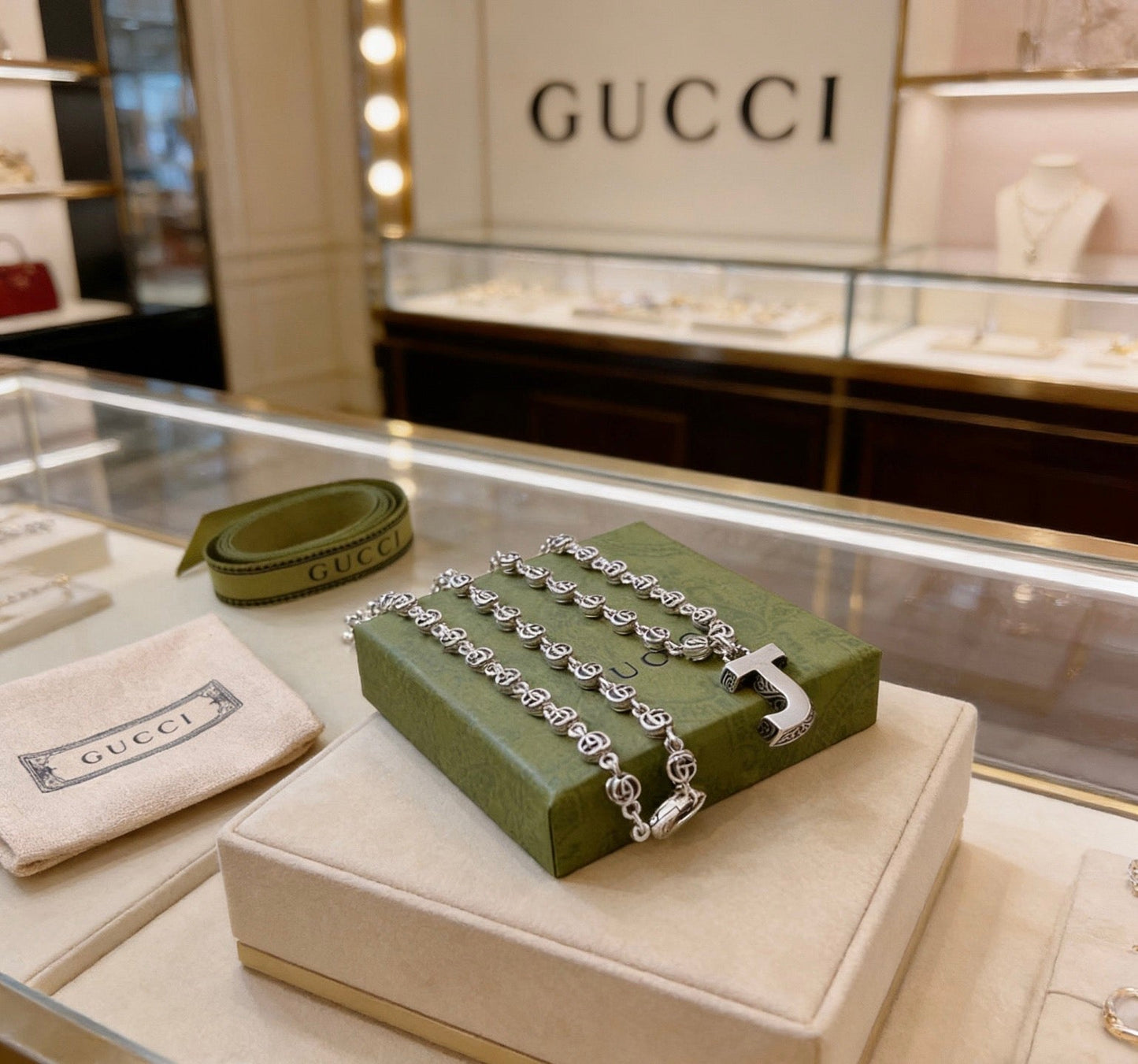 Gucci Vintage Double G Necklace