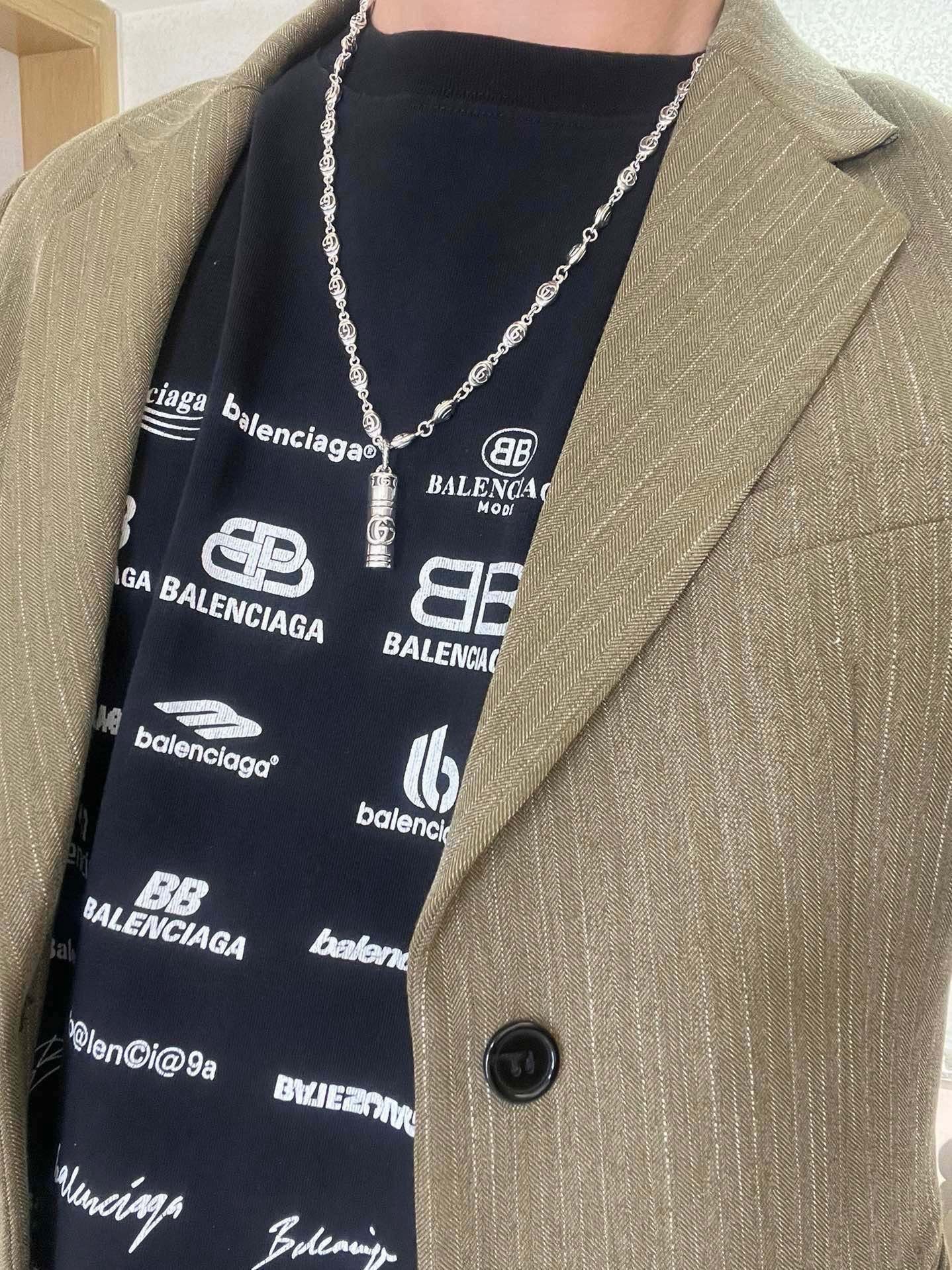 Gucci Vintage Double G Necklace