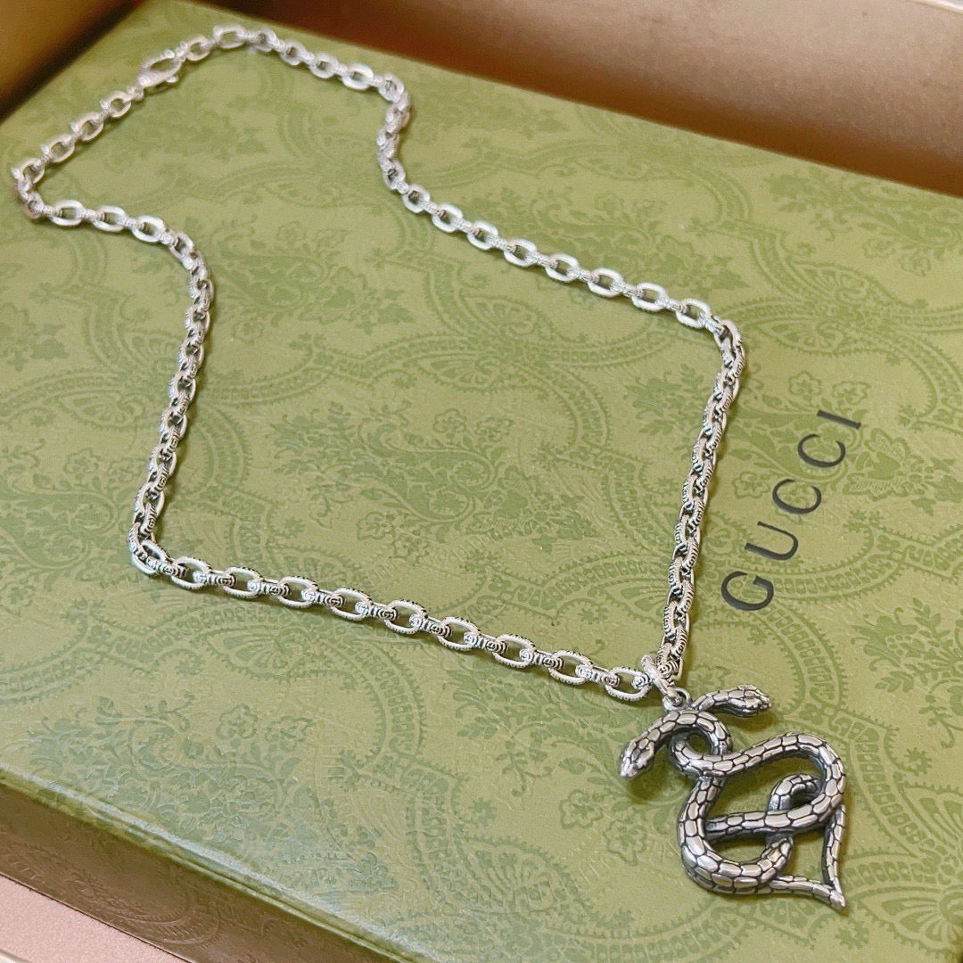 Gucci Vintage Double G Necklace