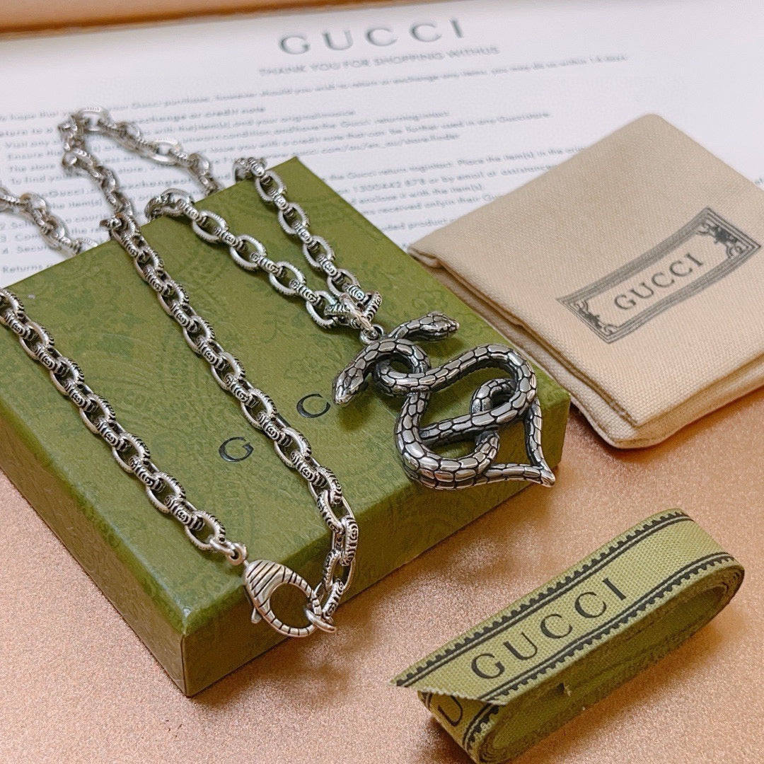 Gucci Vintage Double G Necklace