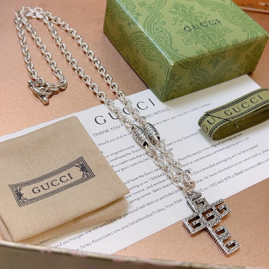 Gucci Vintage Double G Necklace