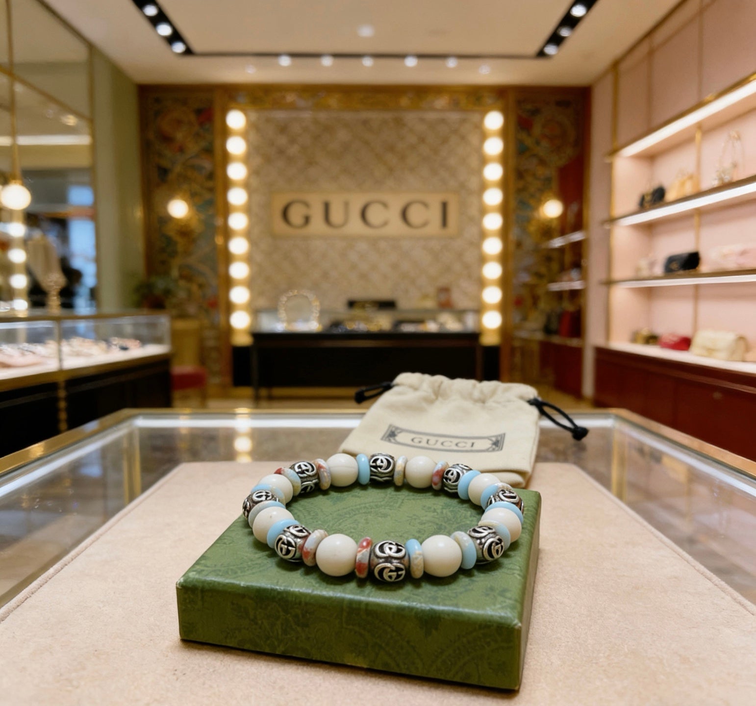 Gucci Vintage Double G Bracelet