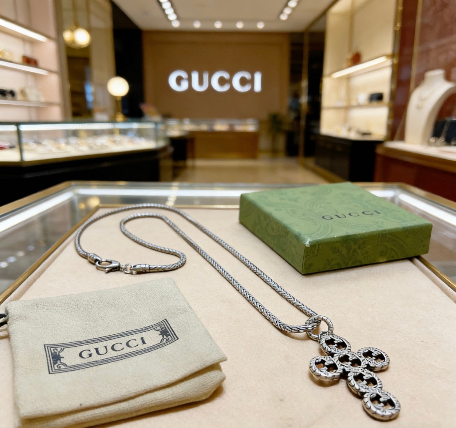 Gucci Vintage Double G Necklace