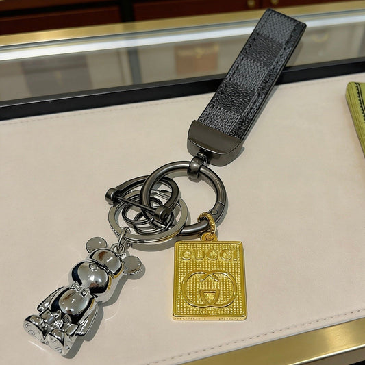 Gucci Vintage Double G Keychain