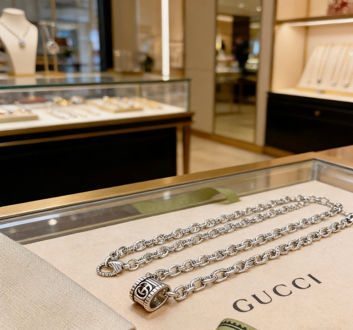 Gucci Vintage Double G Necklace