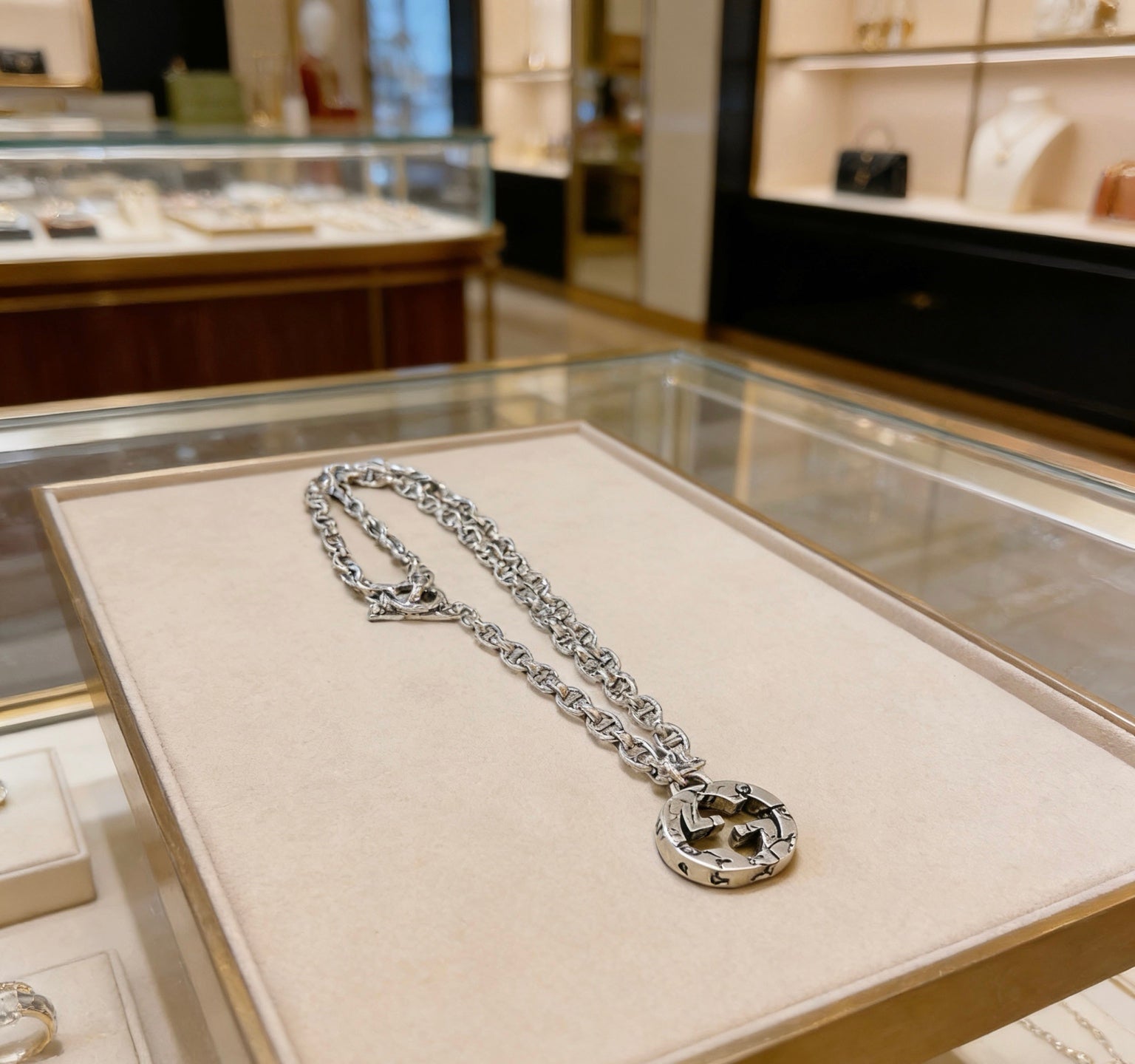 Gucci Vintage Double G Necklace