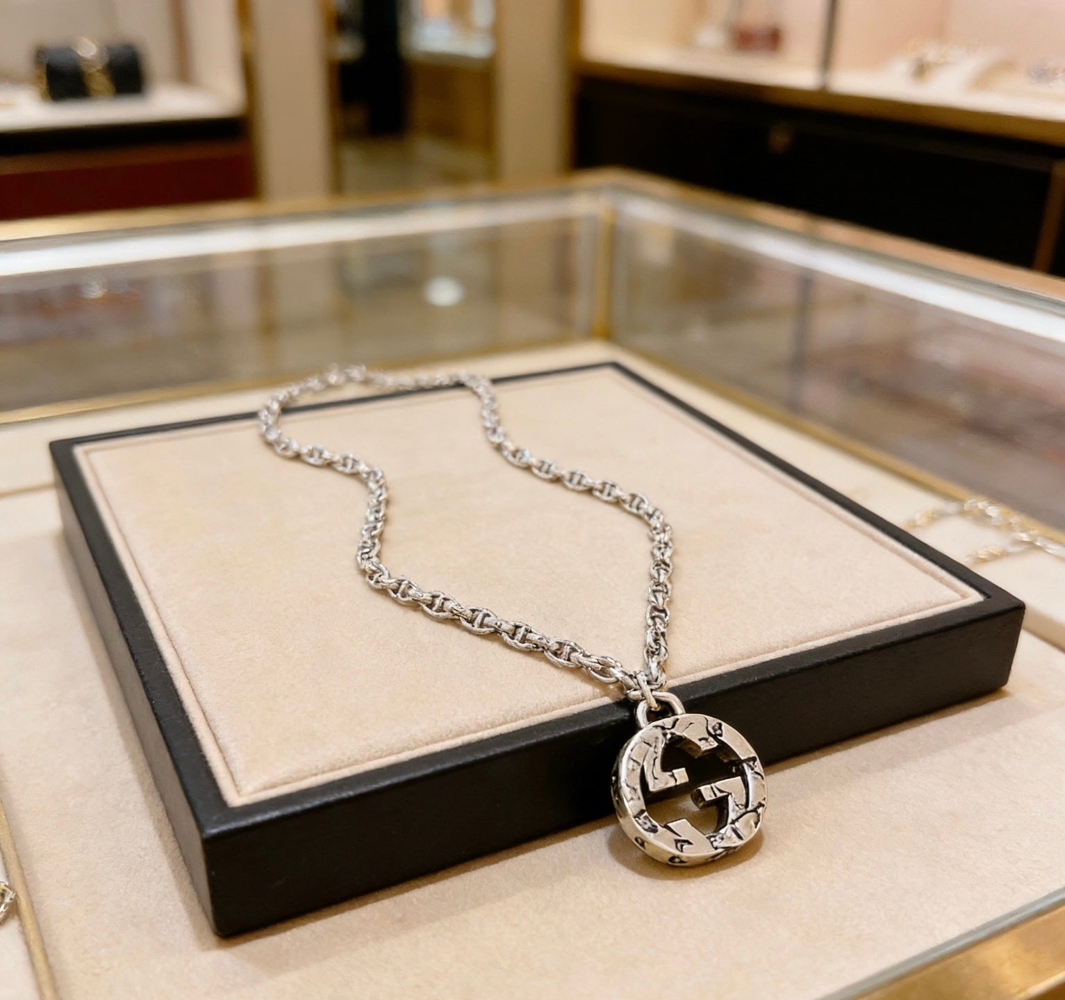 Gucci Vintage Double G Necklace