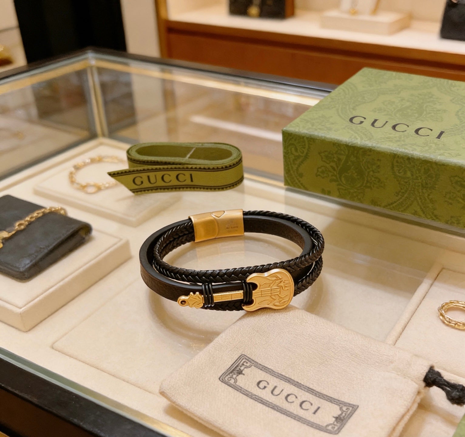 Gucci Leather Vintage Bracelet