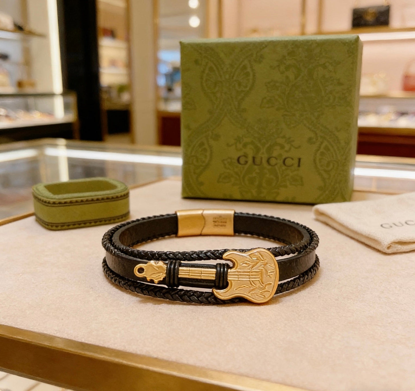 Gucci Leather Vintage Bracelet