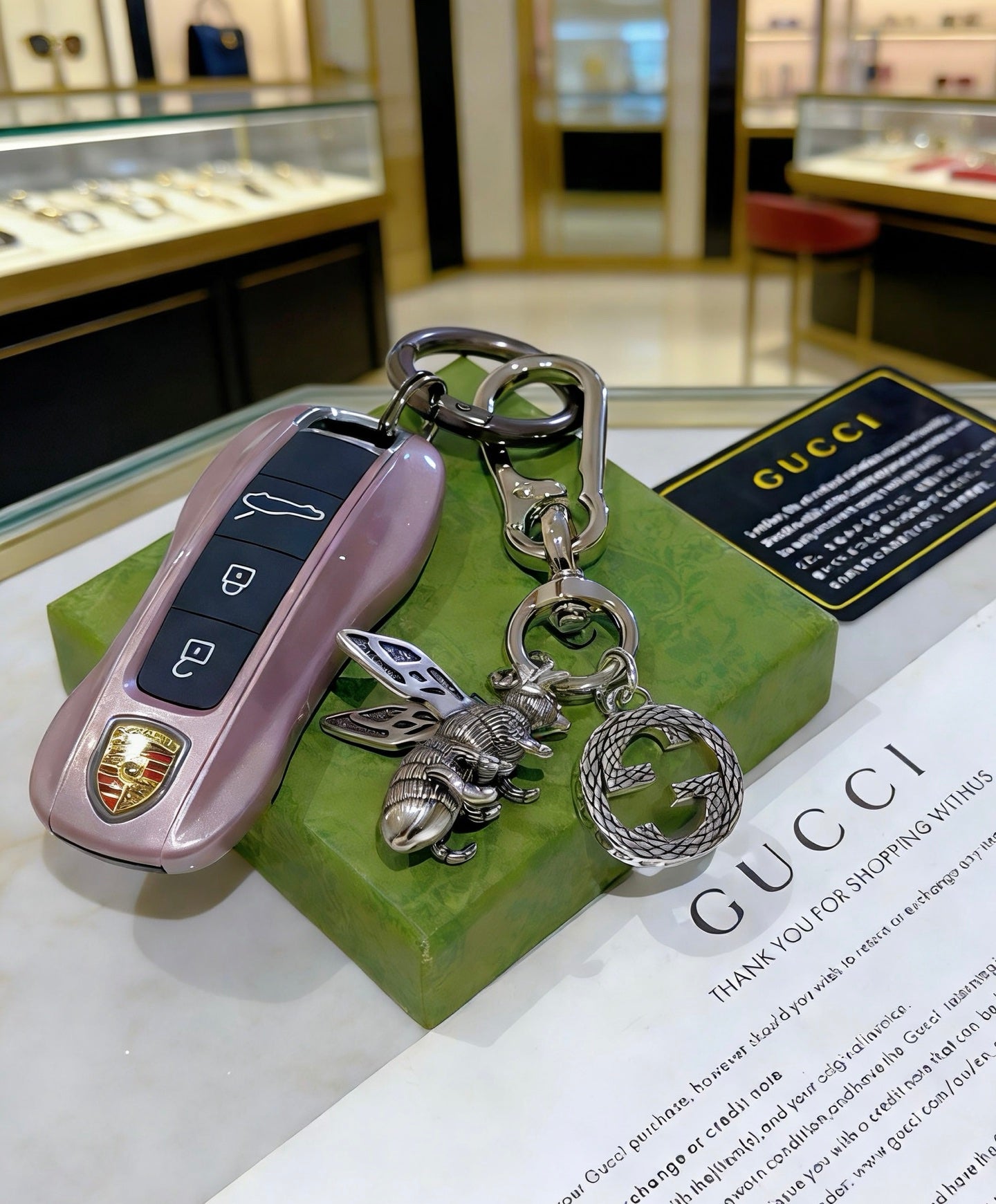 Gucci Vintage Double G Keychain