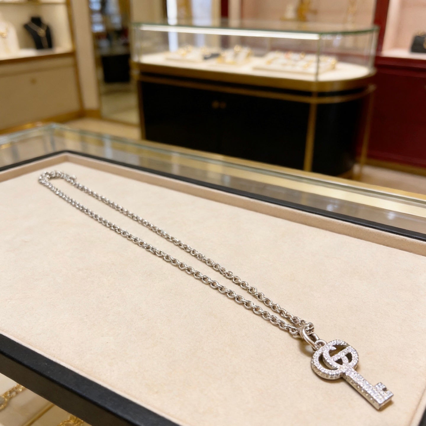 Gucci Vintage Double G Necklace