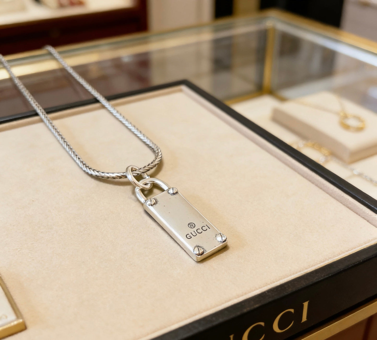 Gucci Vintage Double G Necklace