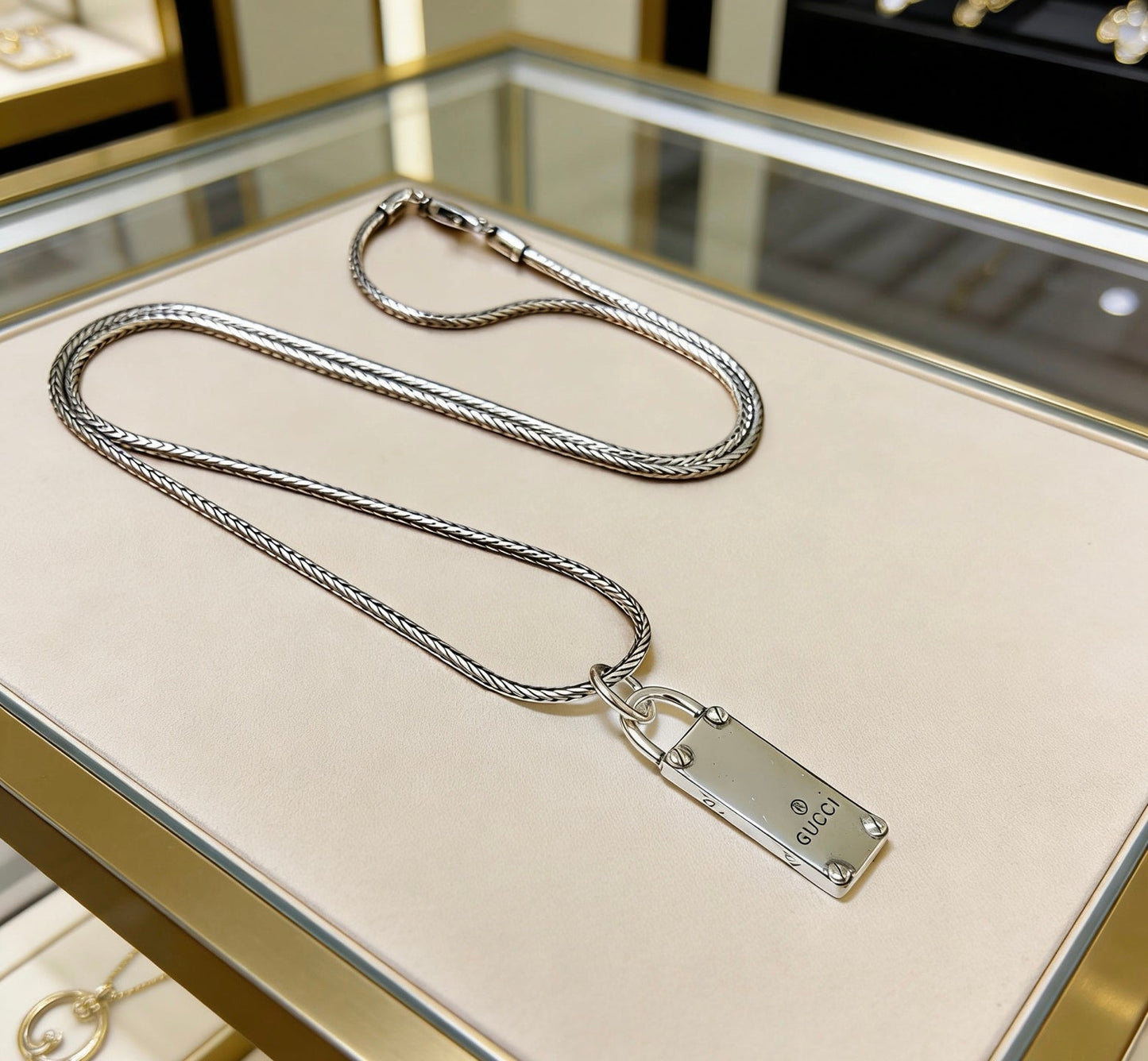 Gucci Vintage Double G Necklace