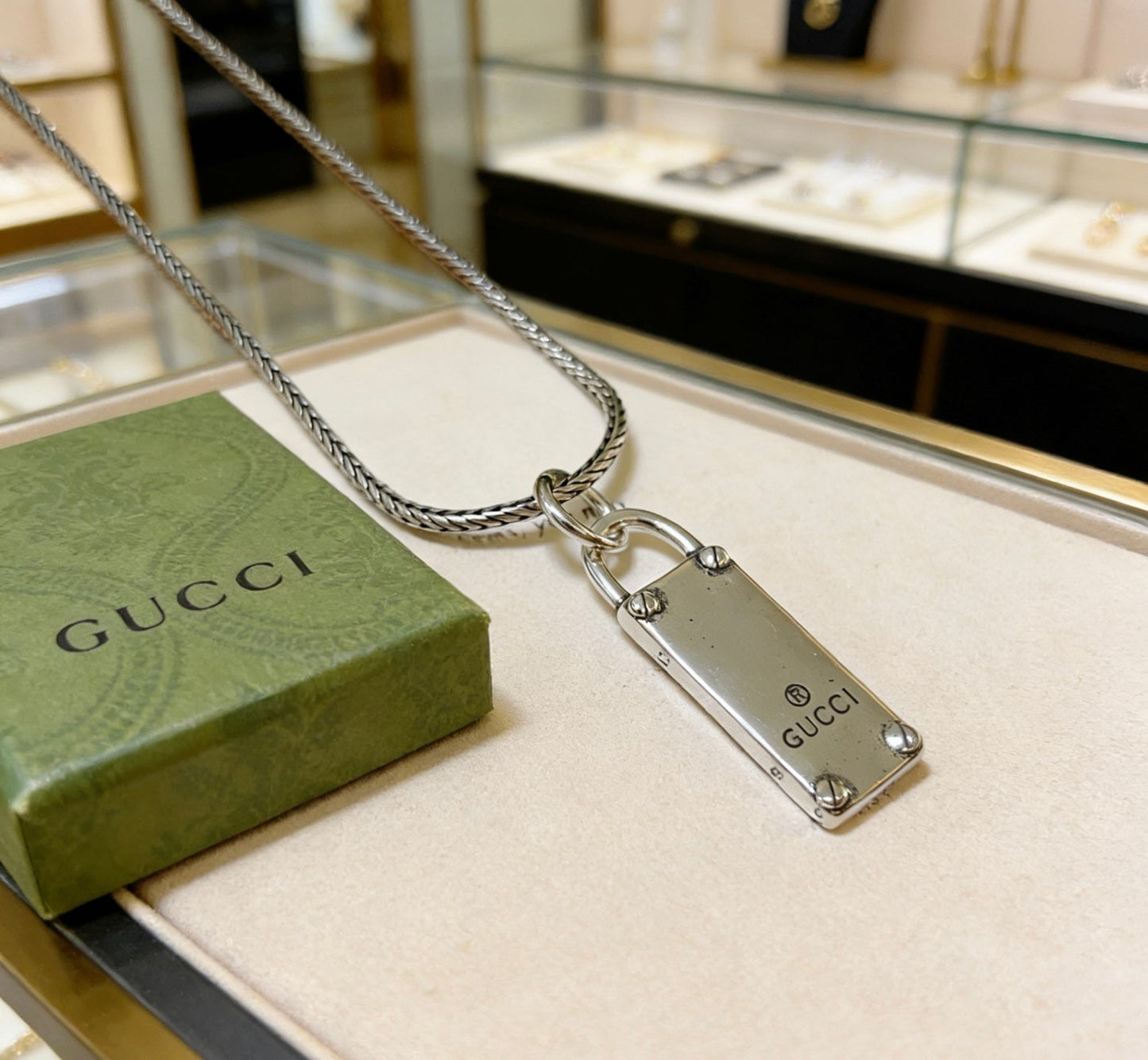 Gucci Vintage Double G Necklace