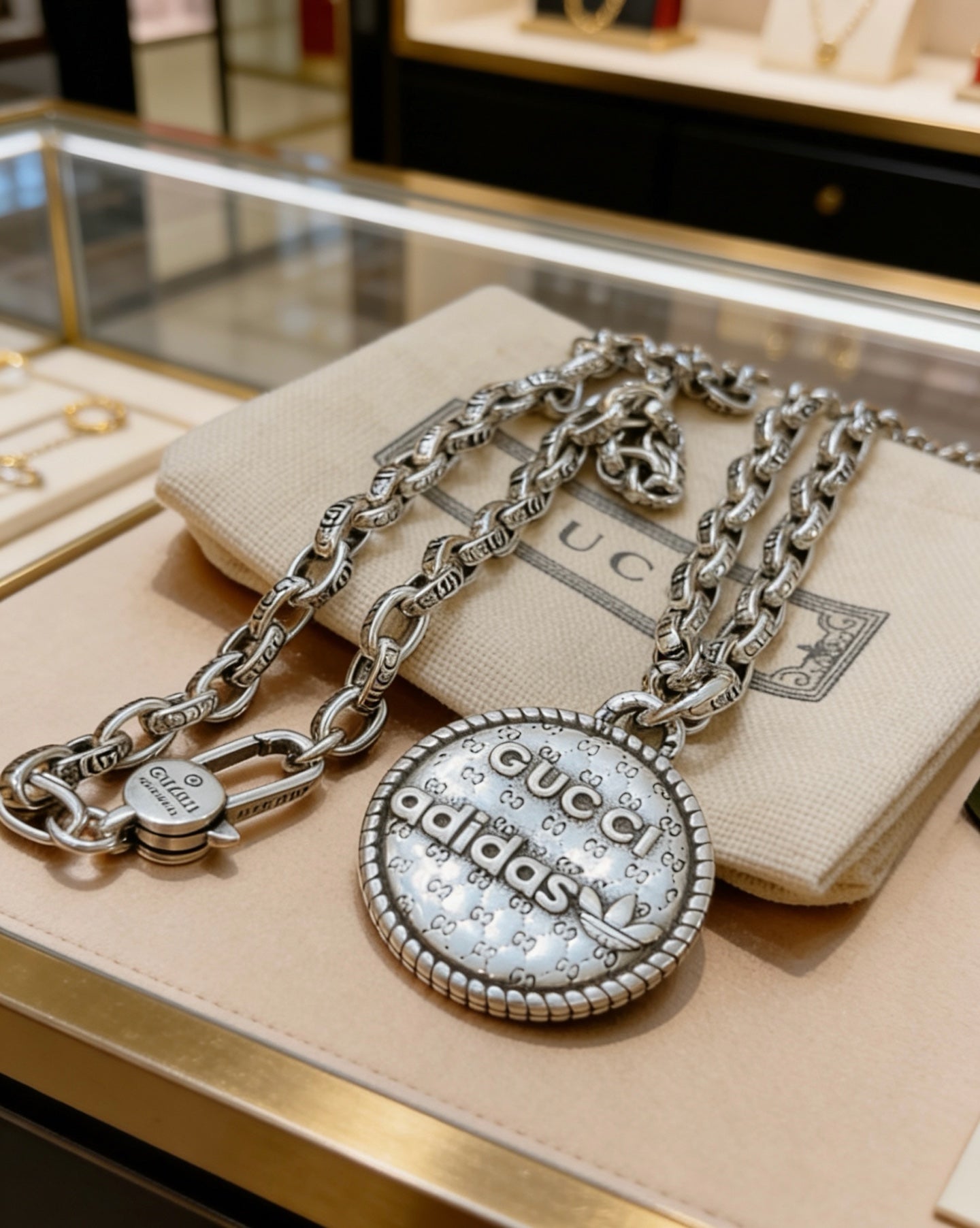 Gucci Vintage Double G Necklace