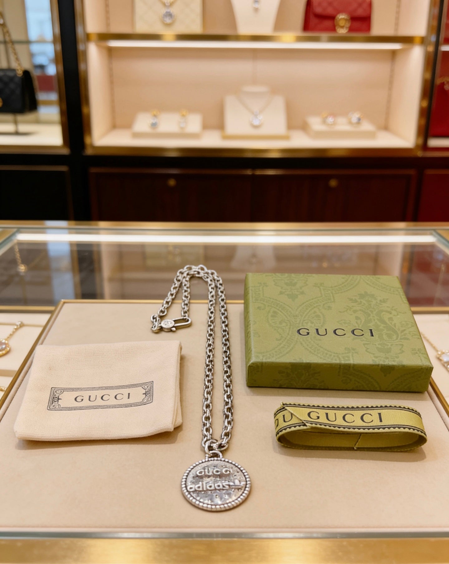 Gucci Vintage Double G Necklace
