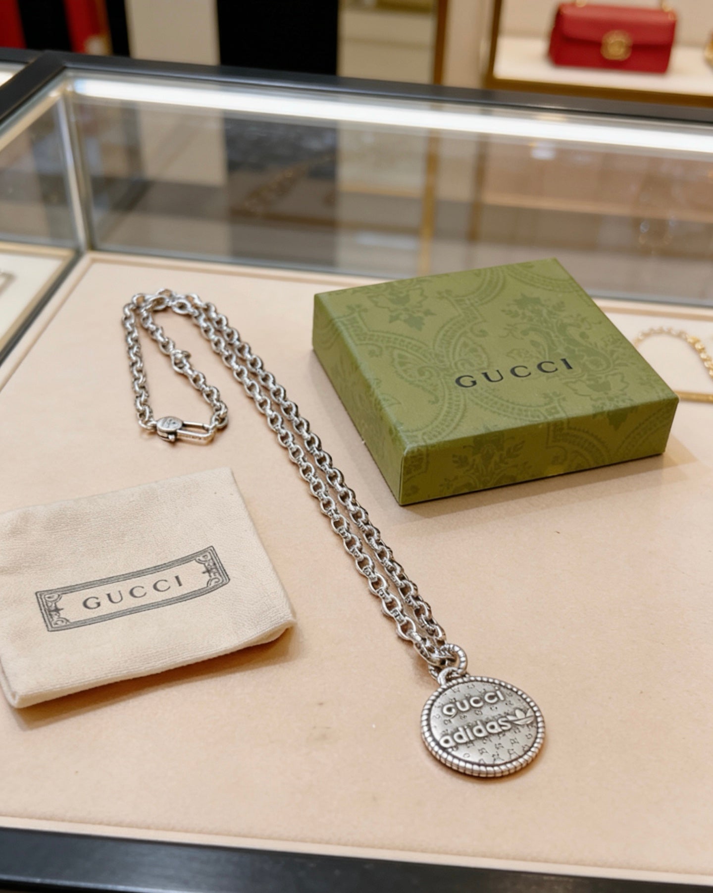 Gucci Vintage Double G Necklace
