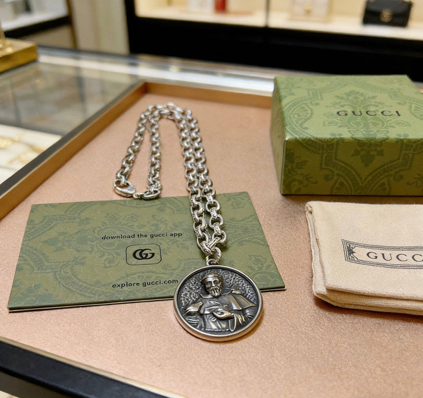 Gucci Vintage Double G Necklace