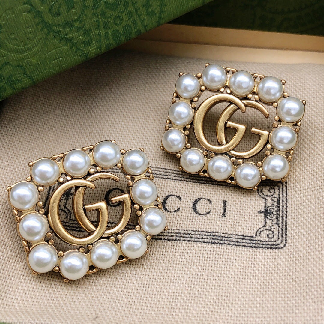 Gucci Pearl Vintage Earrings