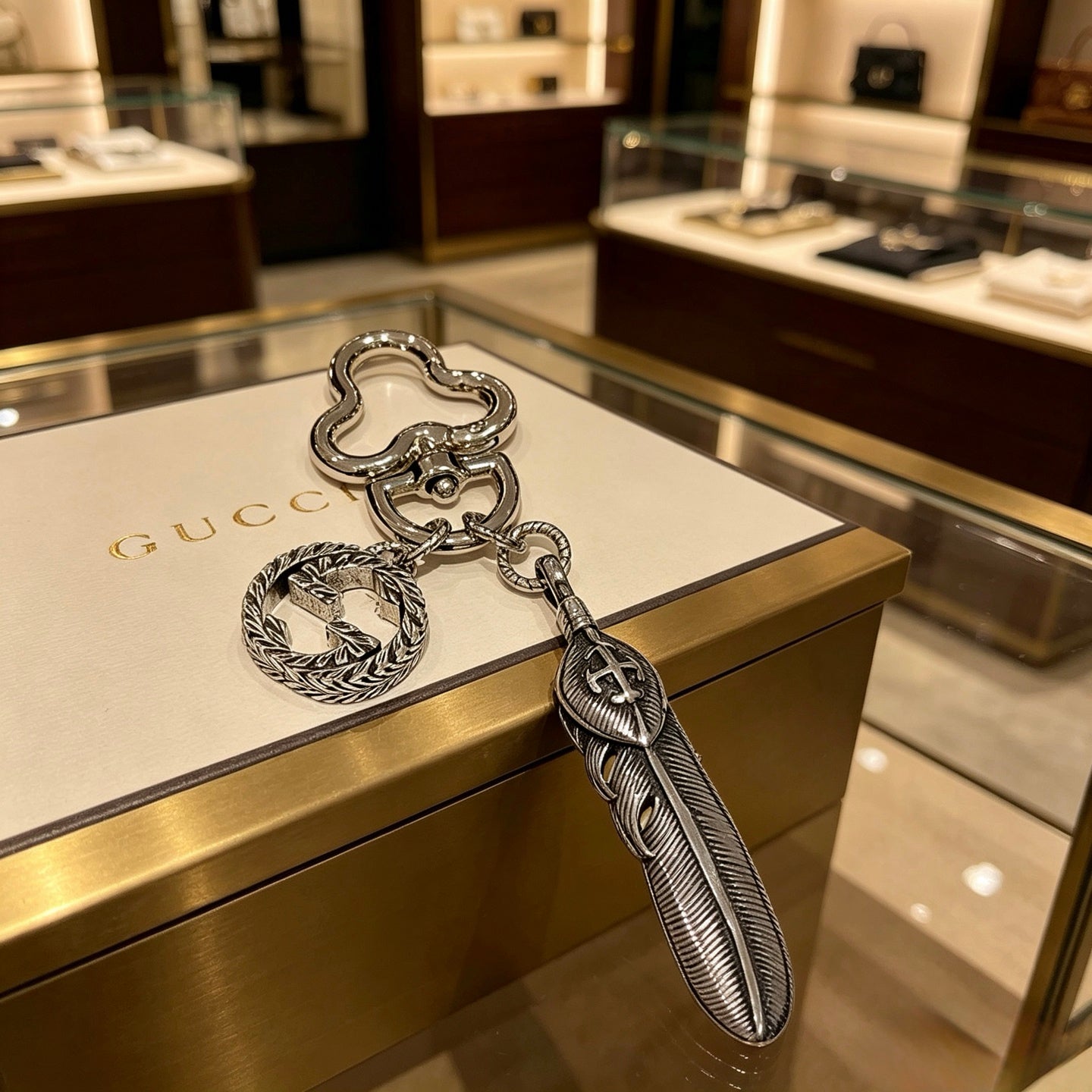 Gucci Vintage Double G Keychain