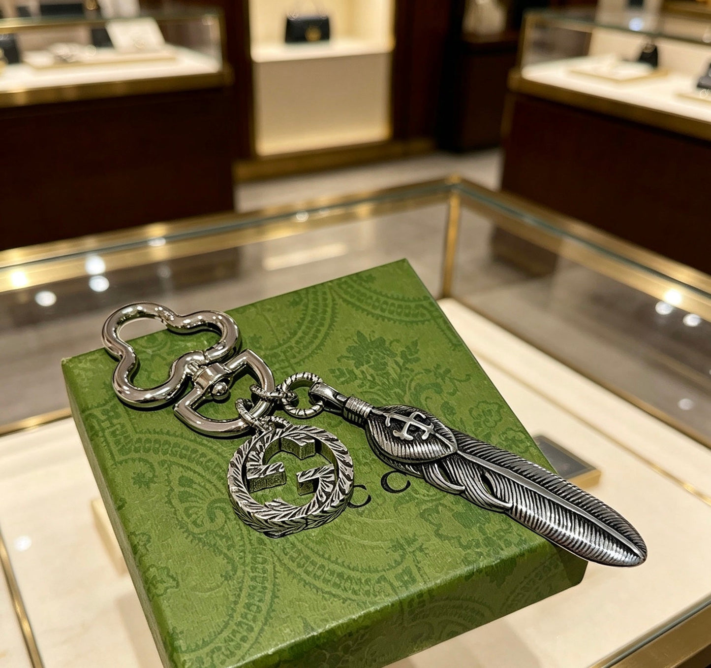 Gucci Vintage Double G Keychain
