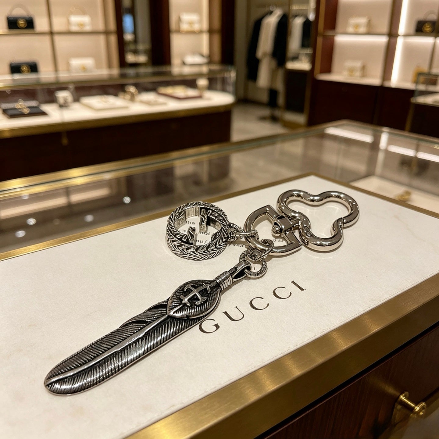 Gucci Vintage Double G Keychain