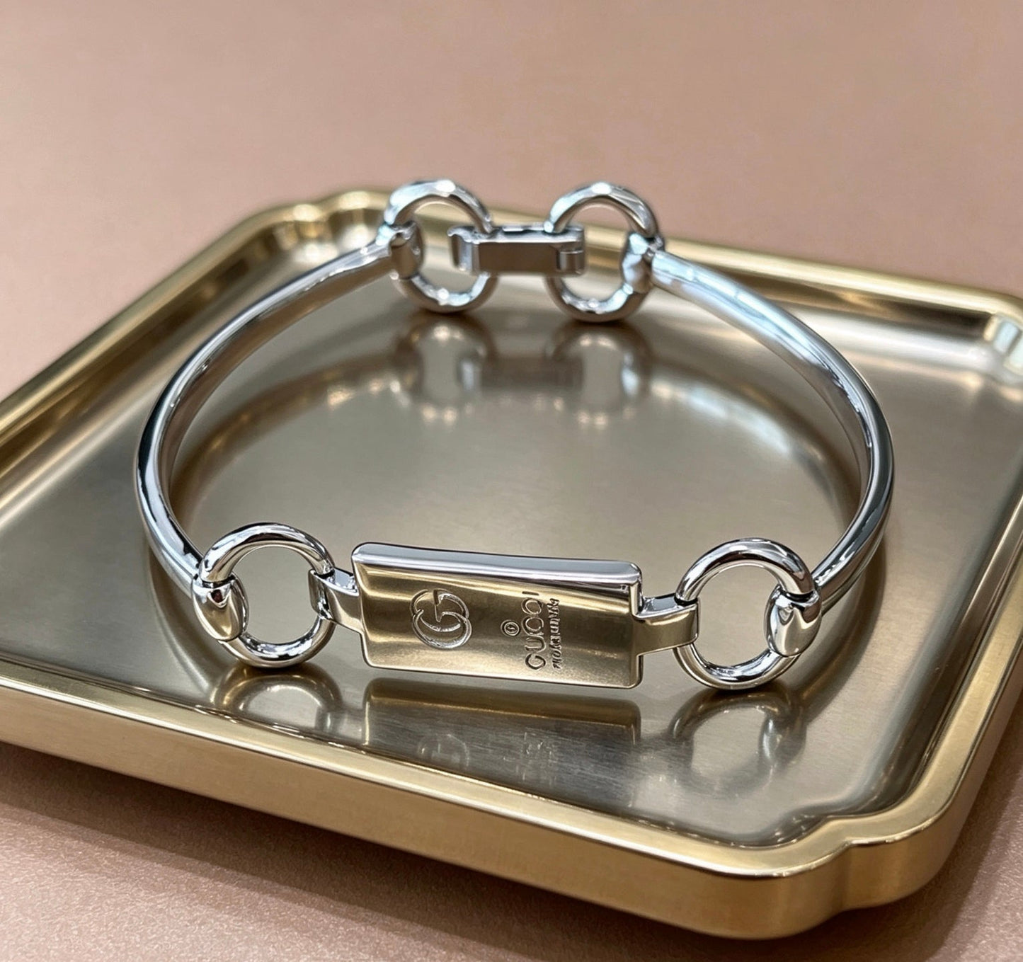 Gucci Vintage Double G Bracelet