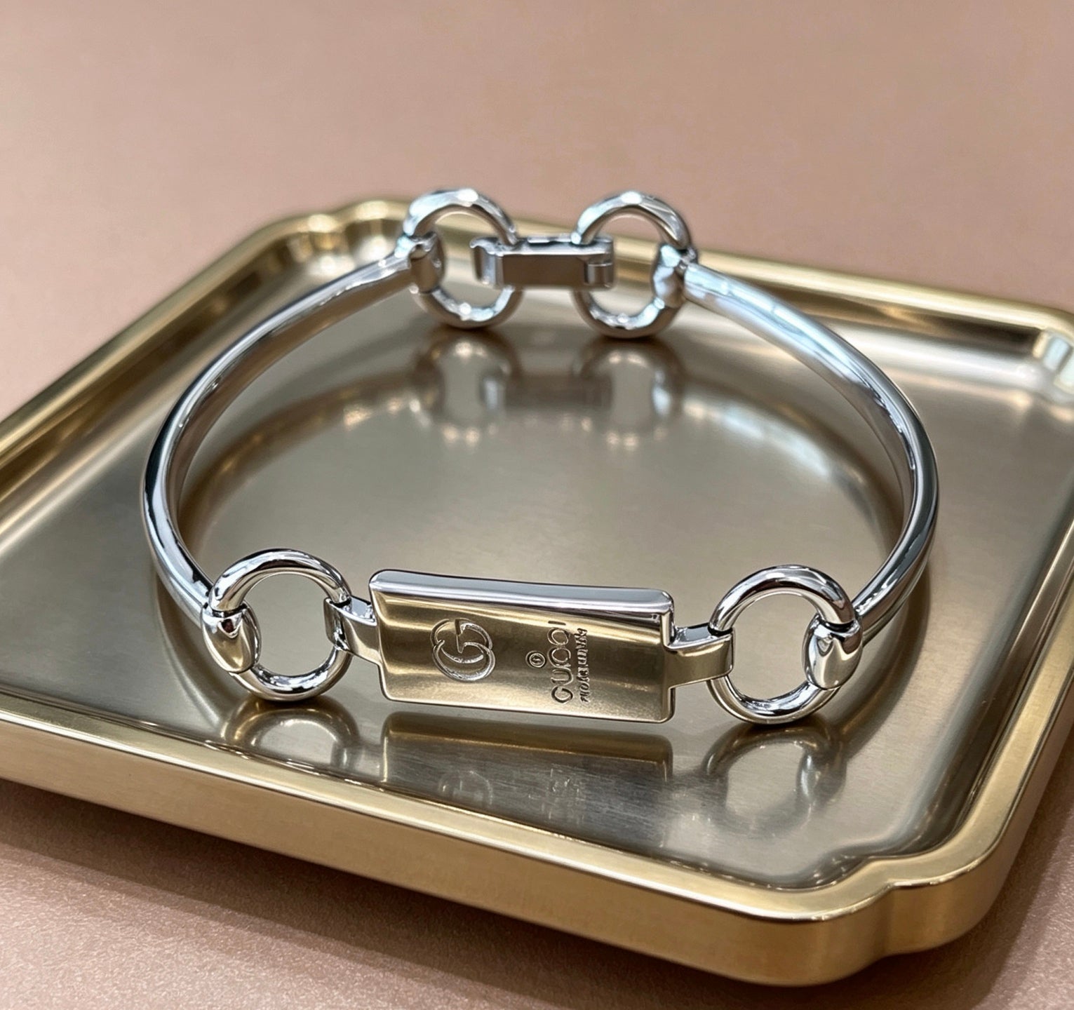 Gucci Vintage Double G Bracelet