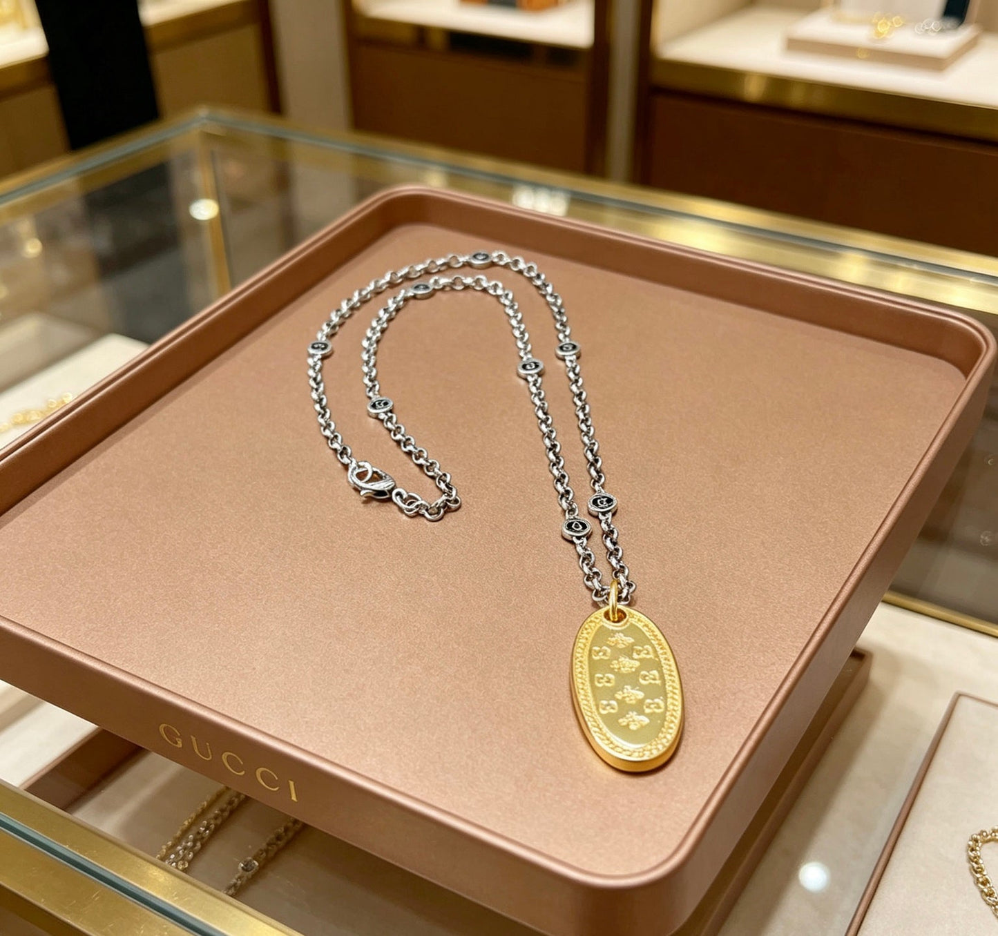Gucci Vintage Double G Necklace