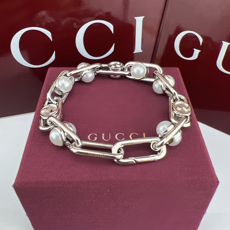 Gucci Pearl Bracelet