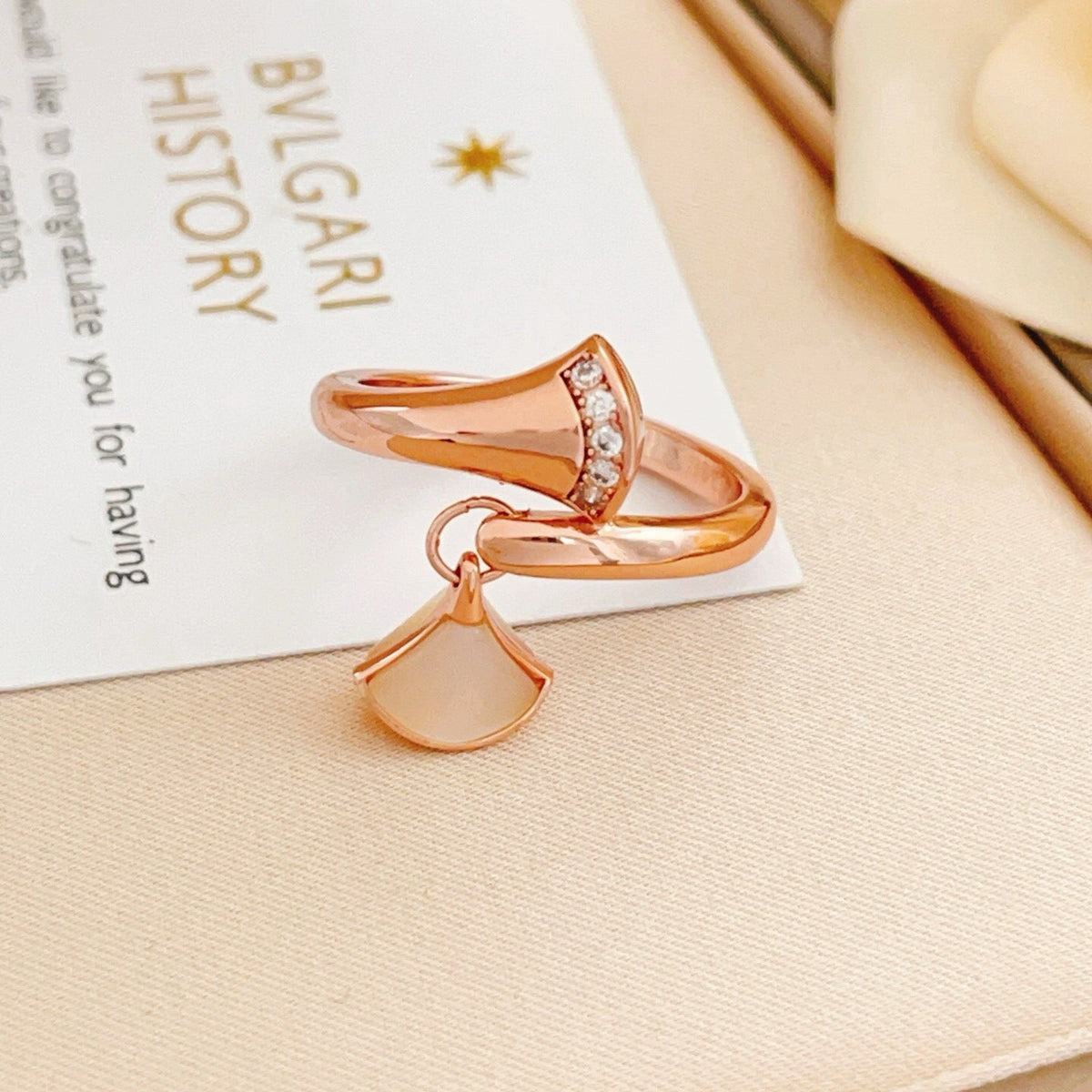 BVLGARI Divas' Dream Tassel Ring