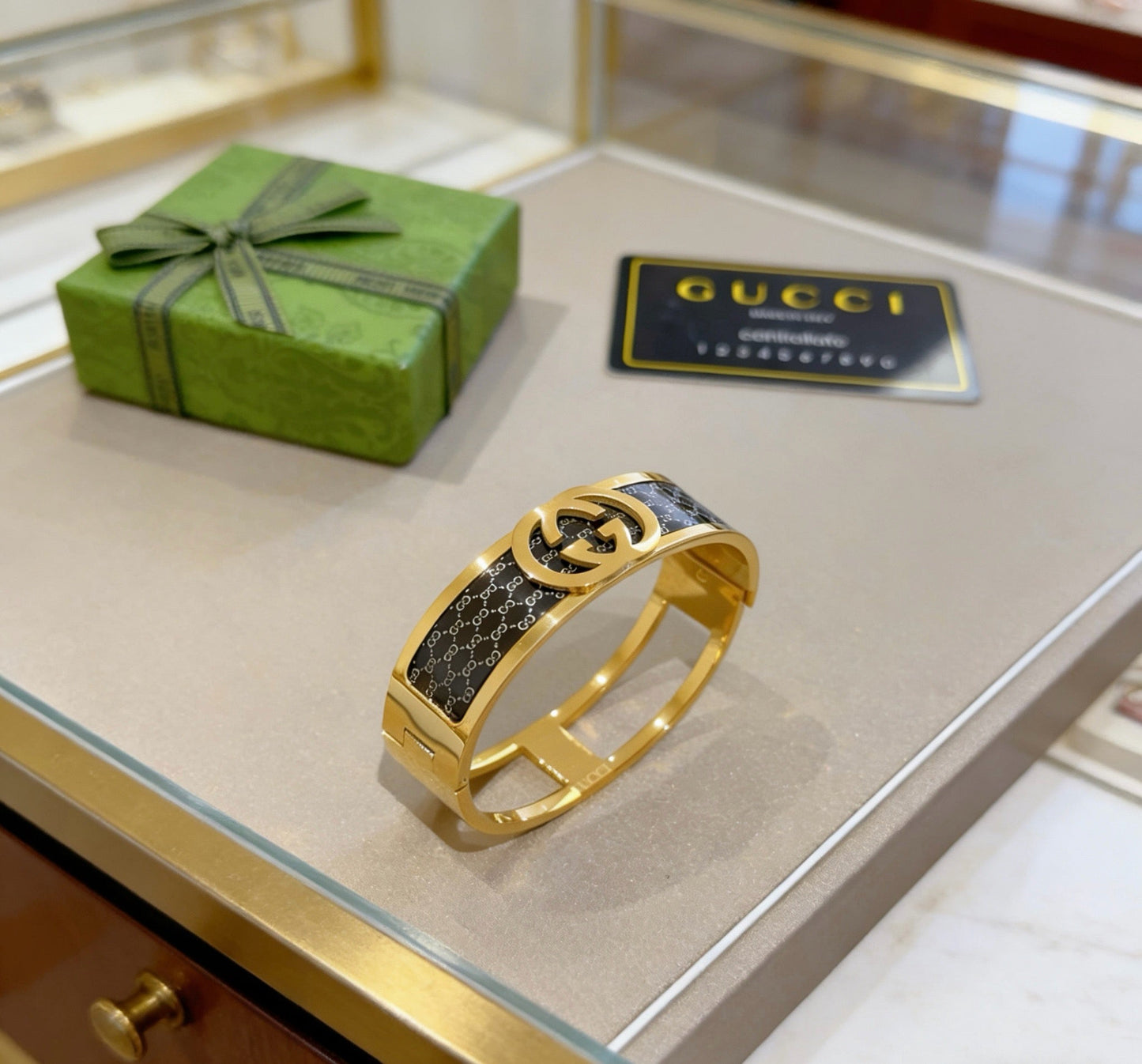 Gucci Vintage Double G Bracelet