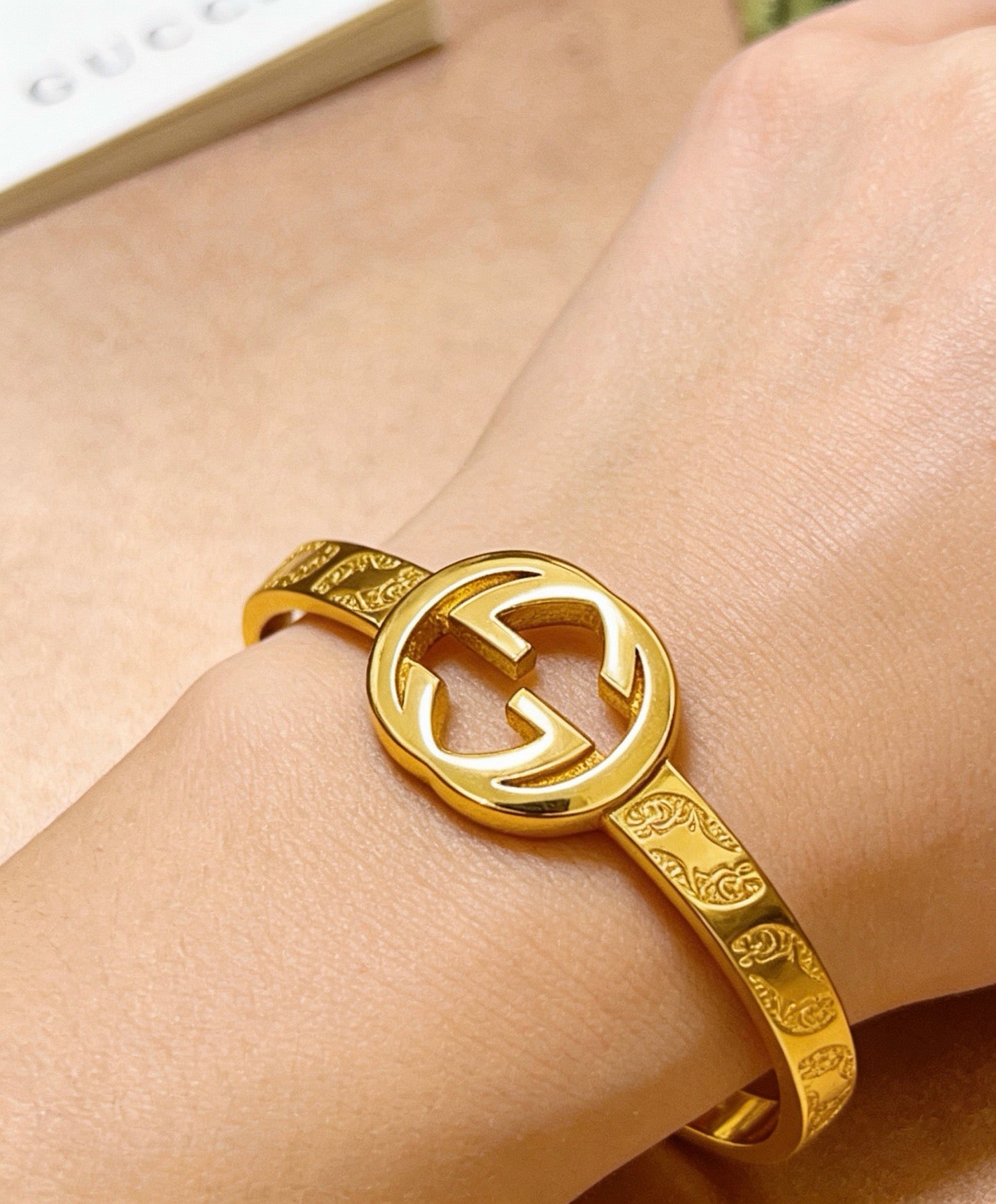 Gucci Vintage Double G Bracelet