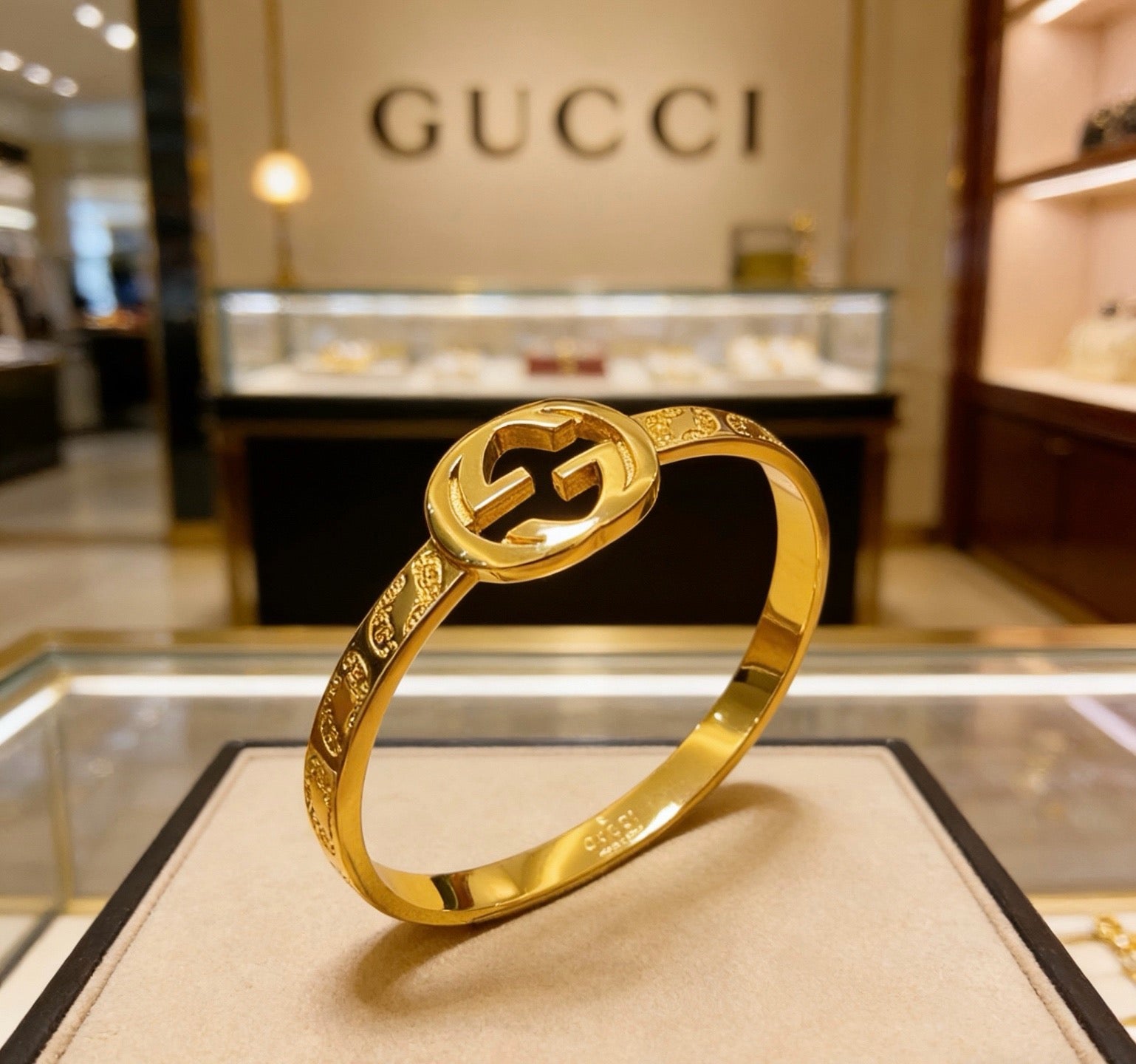 Gucci Vintage Double G Bracelet