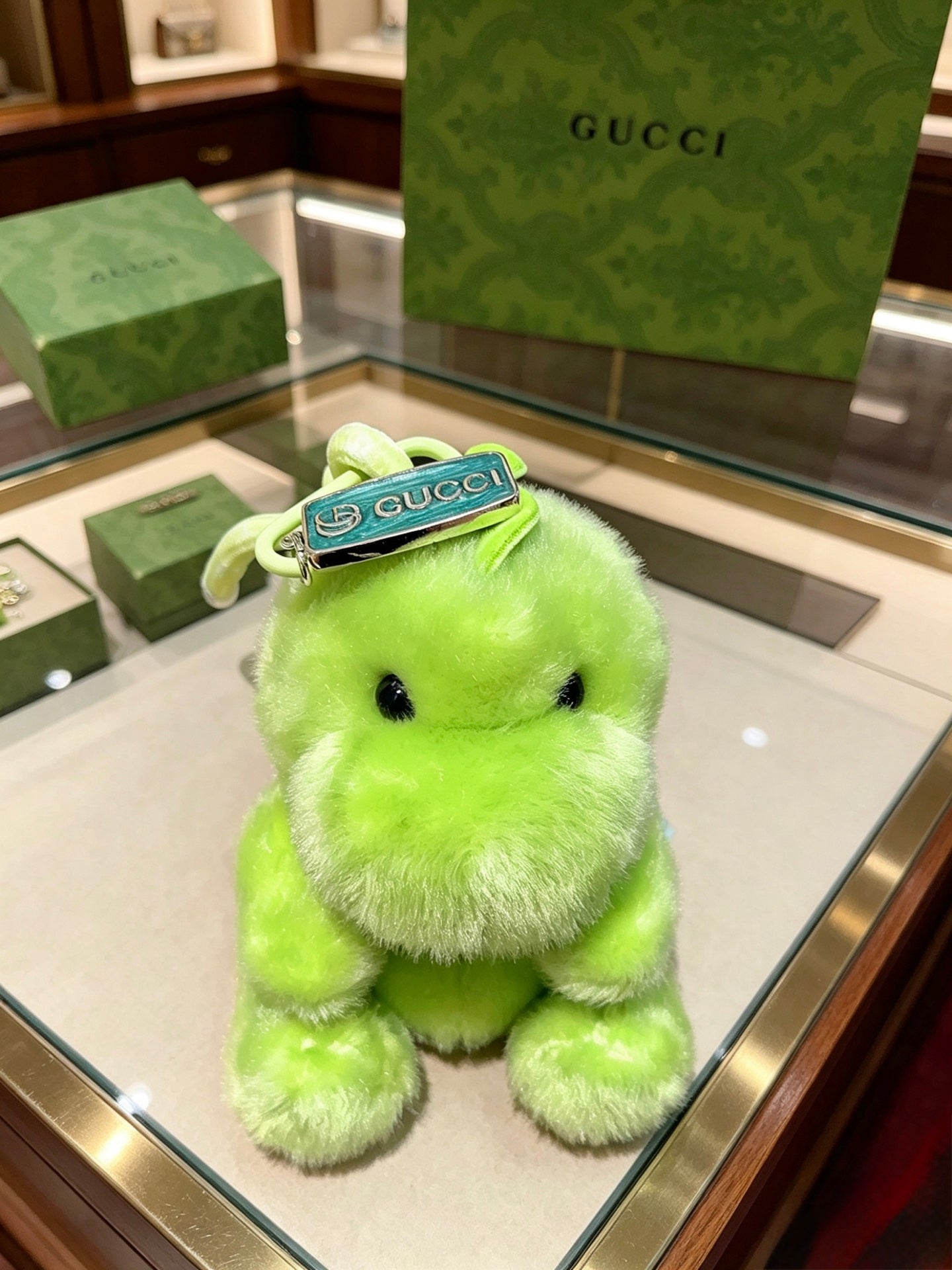 Gucci Vintage Double G Keychain
