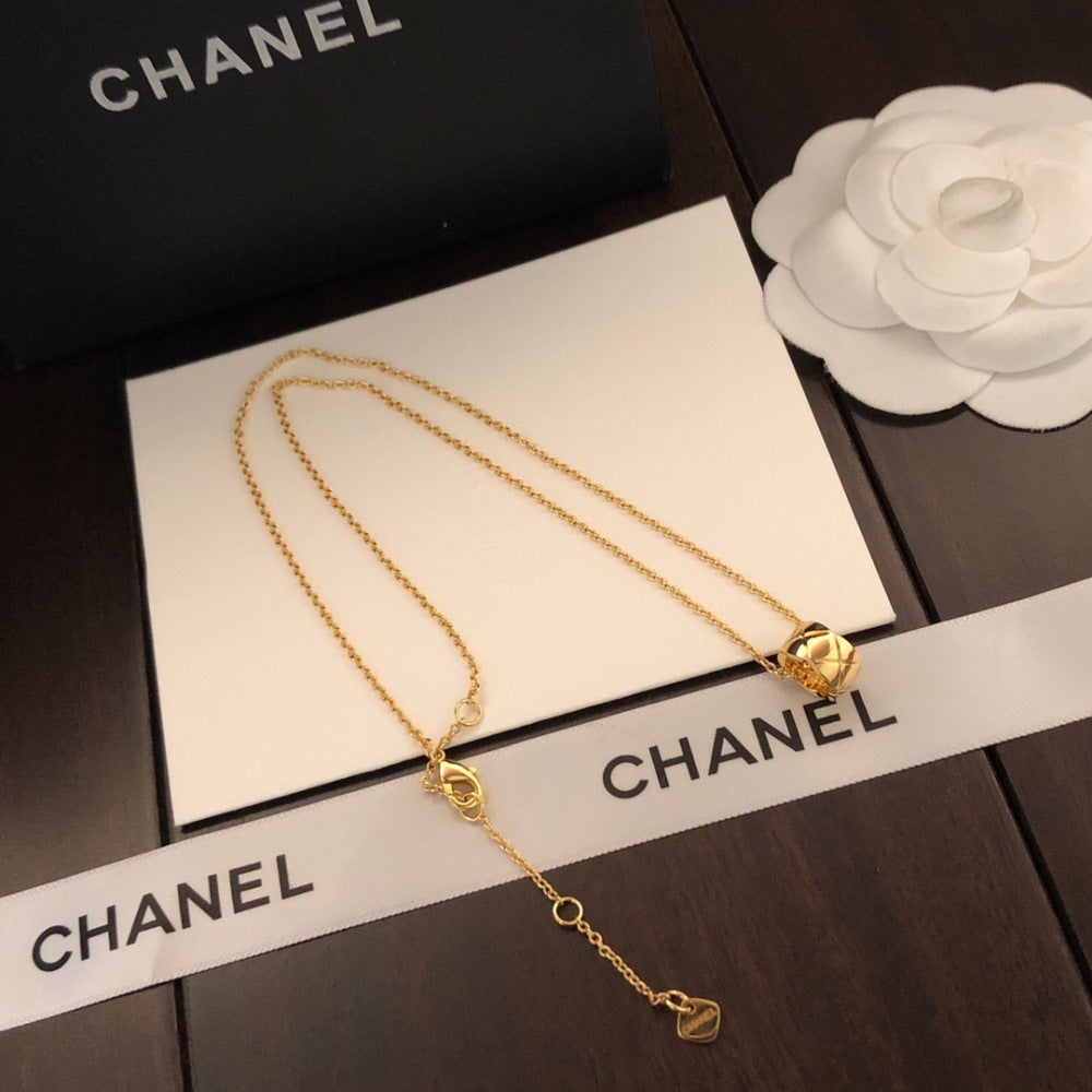 Chanel Gold-Plated Quilted Necklace