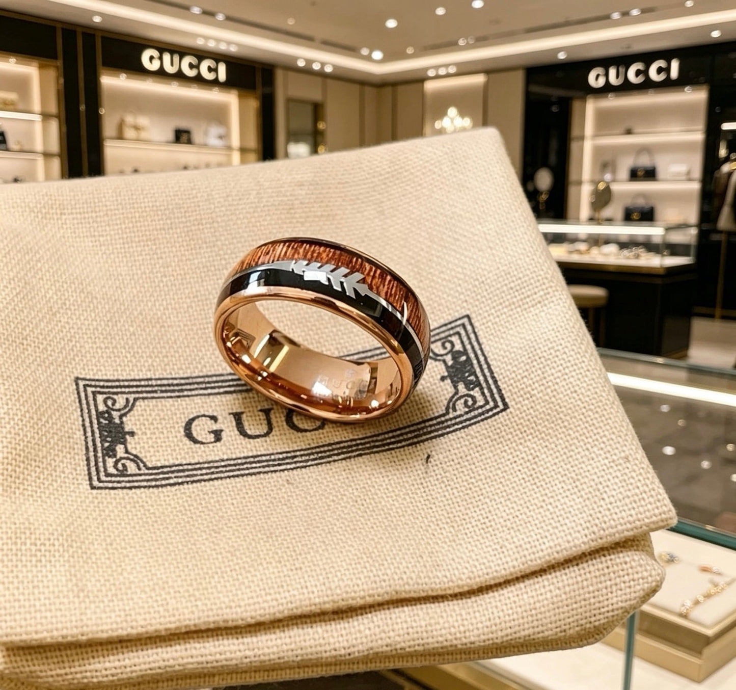 Gucci Resin Double G Ring
