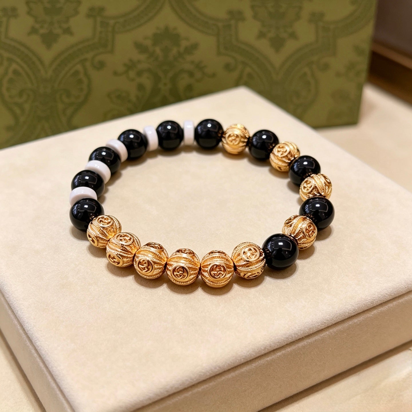 Gucci Crystal Double G Bracelet