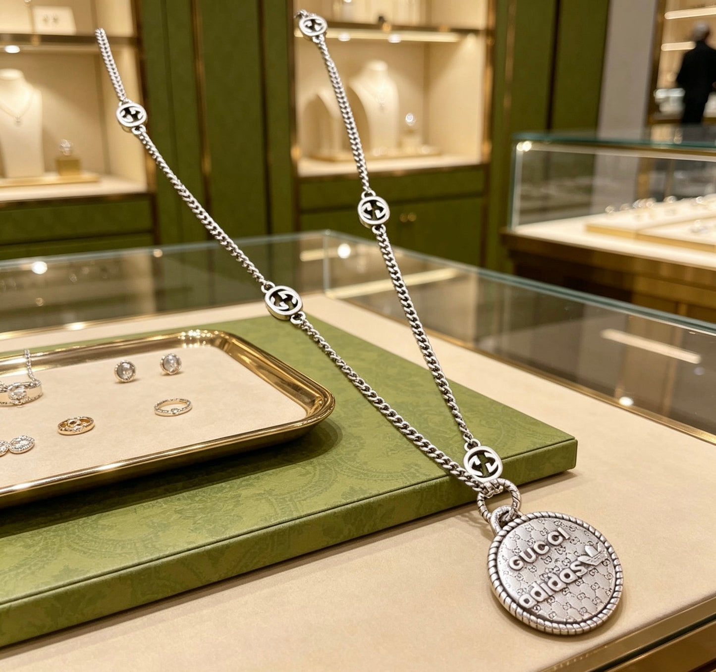 Gucci Vintage Double G Necklace