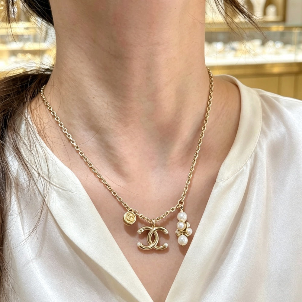 Chanel Pearl Gold-Plated Necklace