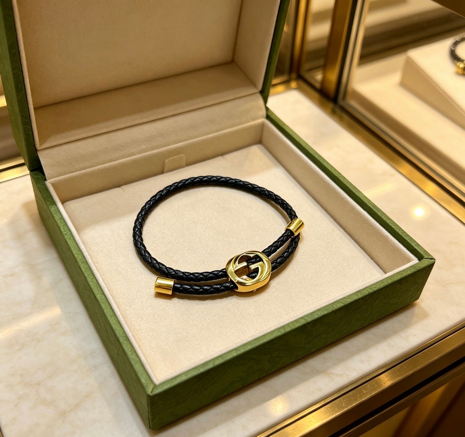 Gucci Leather Vintage Bracelet